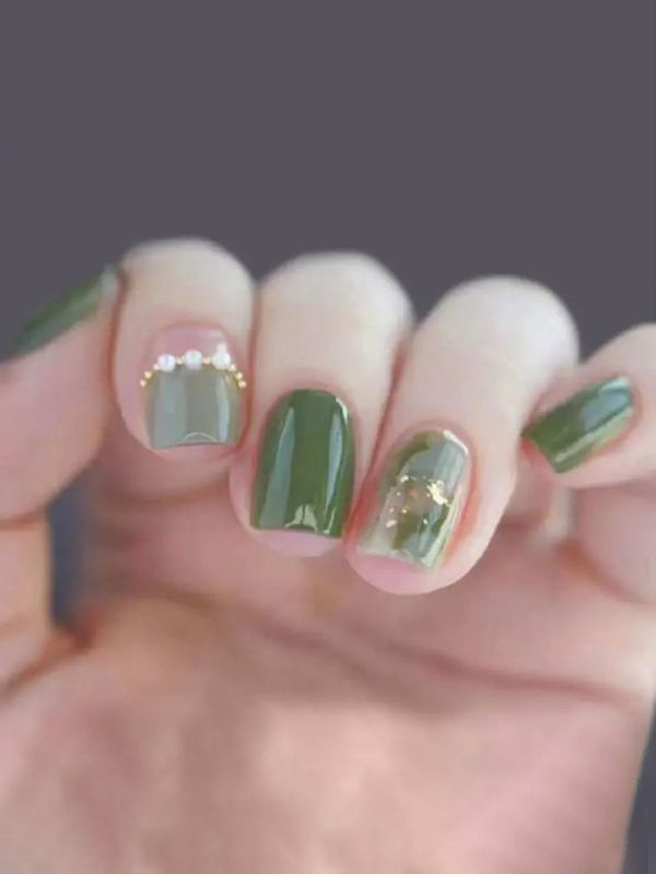 Uñas Acrílicas Reusables Verdes Con Perlas Z325