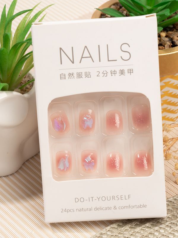 Uñas Reusables Sintéticas cortas con Acabado en Pedrería XZ235