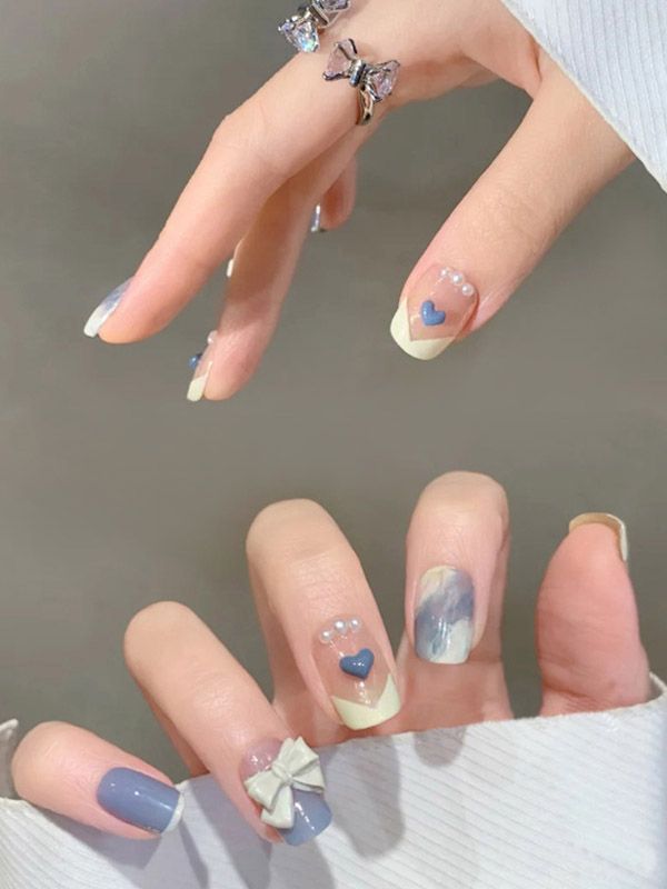 Uñas Artificiales Reusables Decorado Azul con Beige XZ013