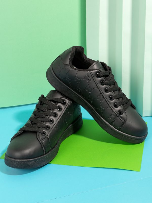Zapatilla con letras Grabadas estilo Urbano PU18M