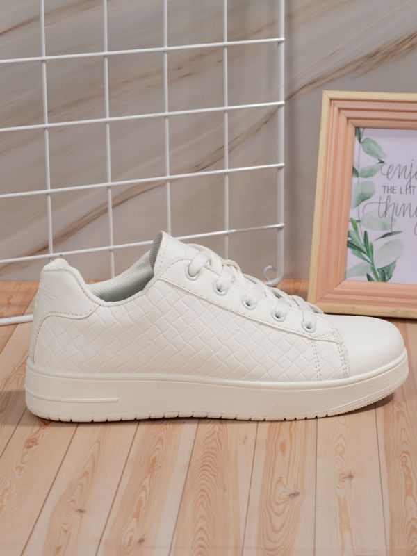 Zapatilla Urbanas con diseño Texturizado PU18W