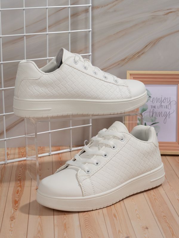 Zapatilla Urbanas con diseño Texturizado PU18W