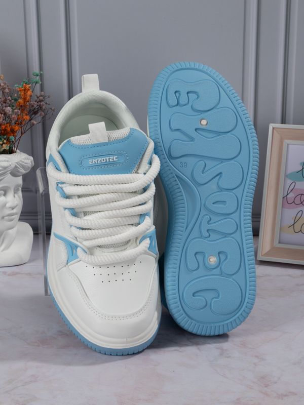 Zapatilla tipo Skate Thick Laces PU28BW
