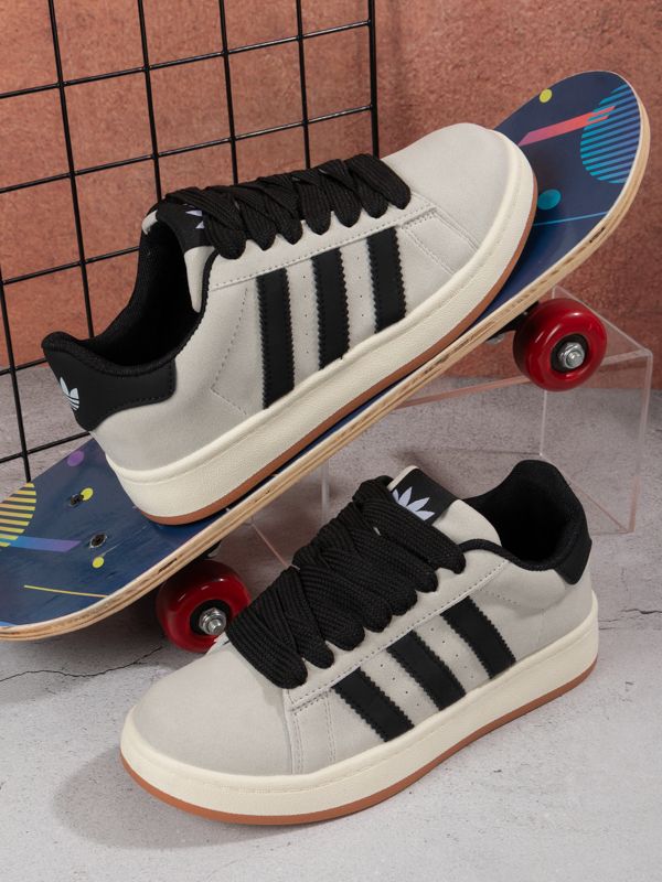 Zapatillas Street Wide Skate for Men Y333M
