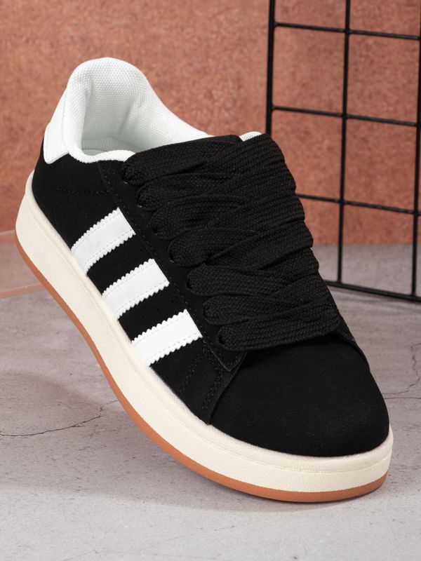 Zapatillas Street Wide Skate for Men Y333M