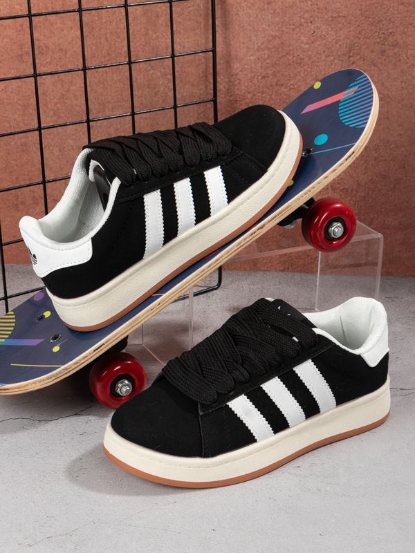 Zapatillas Street Wide Skate for Men Y333M