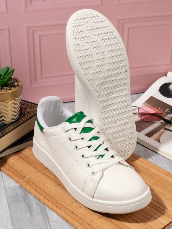 Zapatillas outlet deportivas urbanas