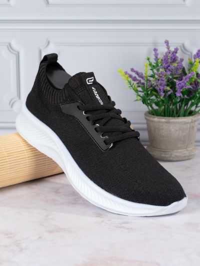 Tenis negros clearance con suela blanca