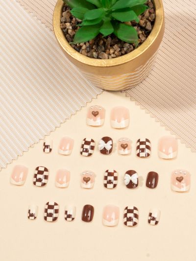Uñas Sintéticas Reutilizables Diseño ajedrezado Marrón XZ001