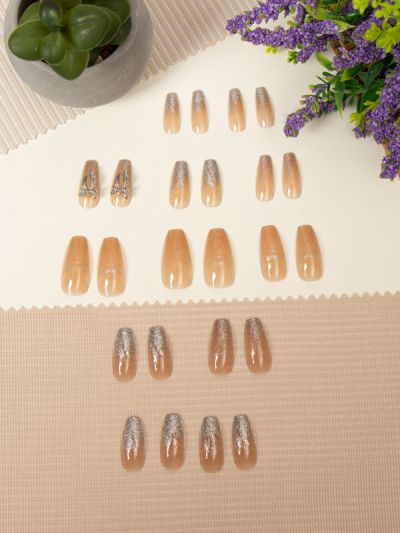 Uñas Sintéticas Reusables Beige Con Detalles Z146